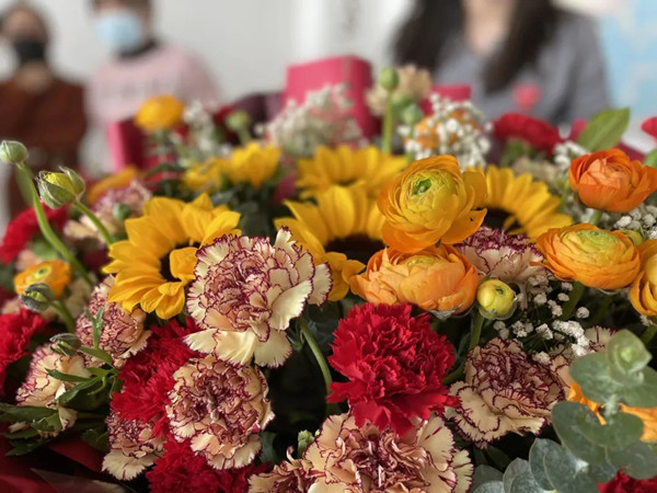 美人如斯，灼灼其華丨致敬泰斯特的巾幗英雄們！