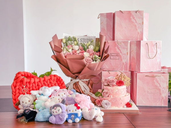 芳華自在，笑靨如花致敬泰斯特每一位了不起的她！